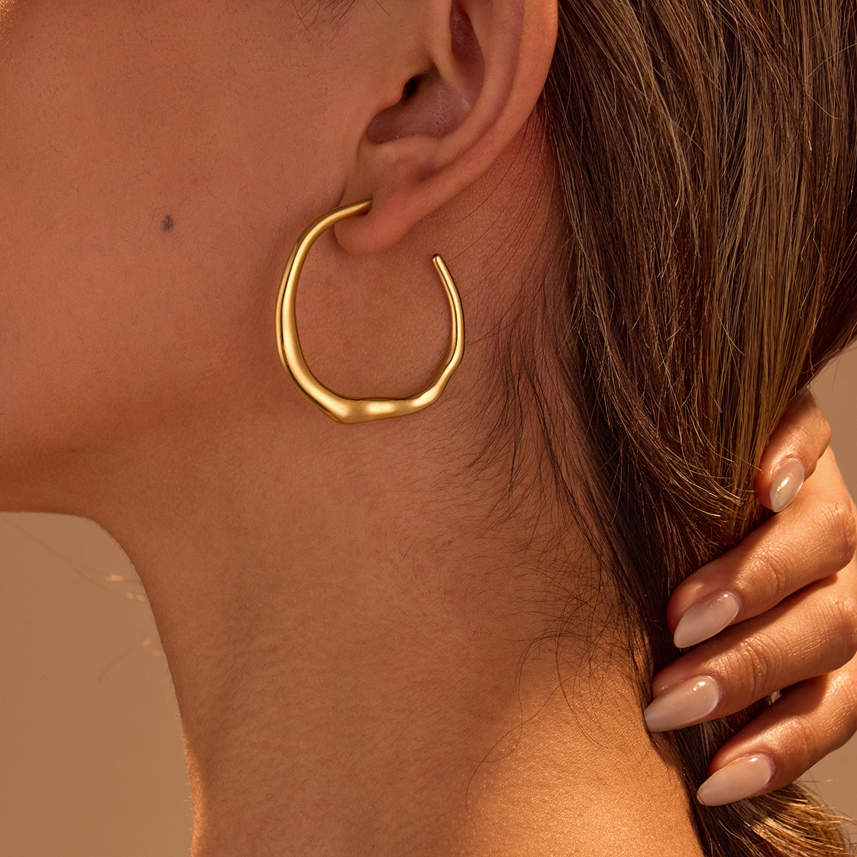 18K Gold Plated Stainless Steel C-Hoop Earrings