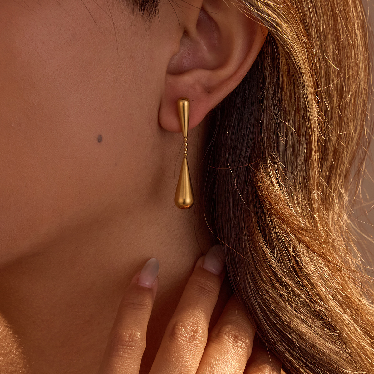 Minimalist Geometric Teardrop Dangle Earrings